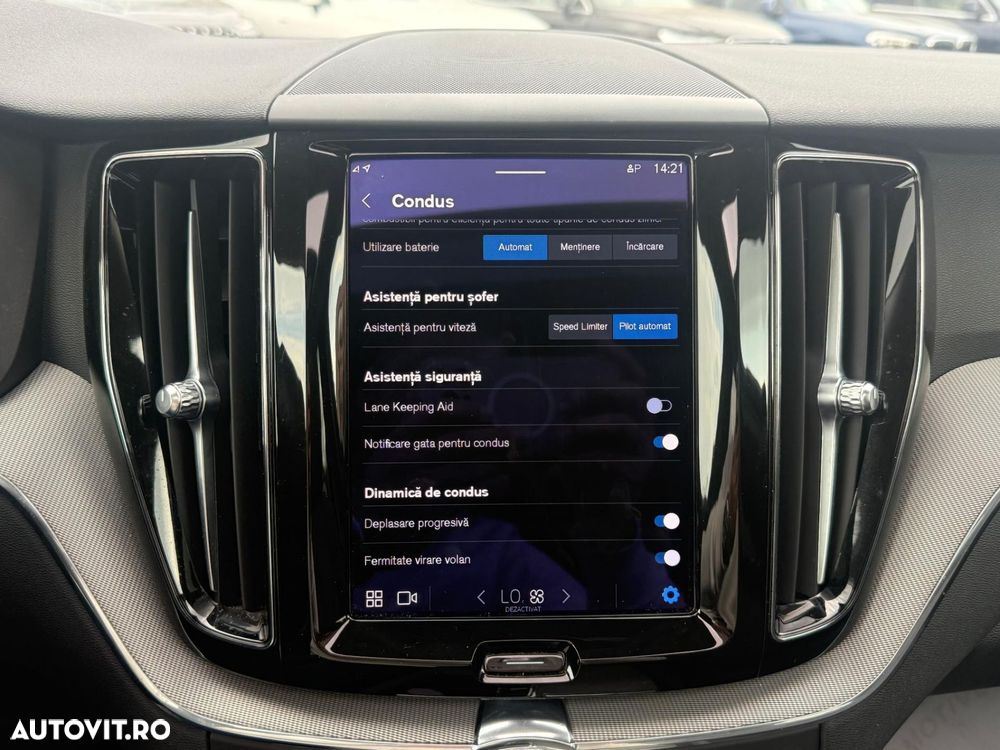 Volvo XC 60 Recharge T6 Twin Engine eAWD Inscription Expression - 8