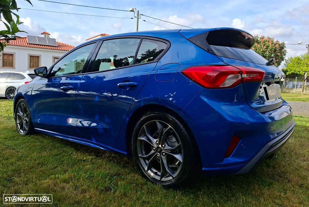Ford Focus 1.0 EcoBoost S&S ST-LINE - 5
