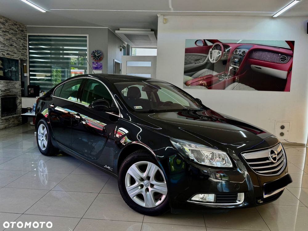 Opel Insignia 1.8 Edition - 1