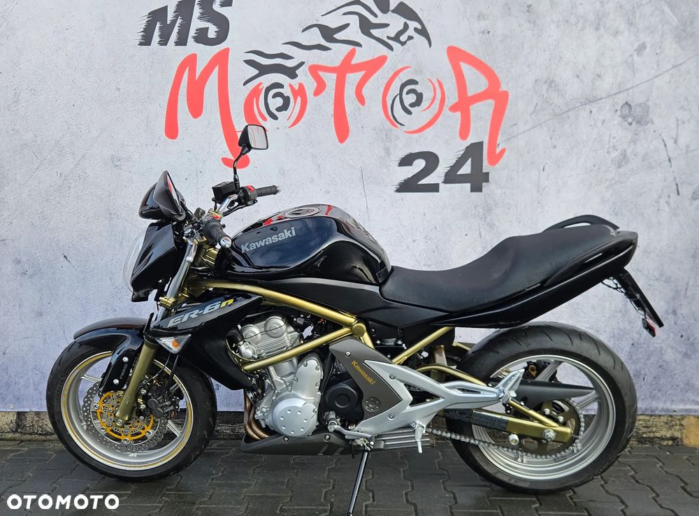 Kawasaki ER - 7