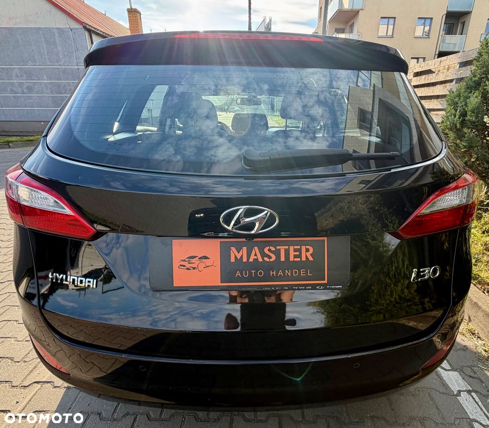 Hyundai i30 1.6 GDI Premium - 13