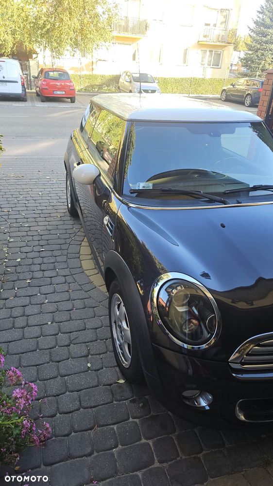 MINI ONE Standard - 9