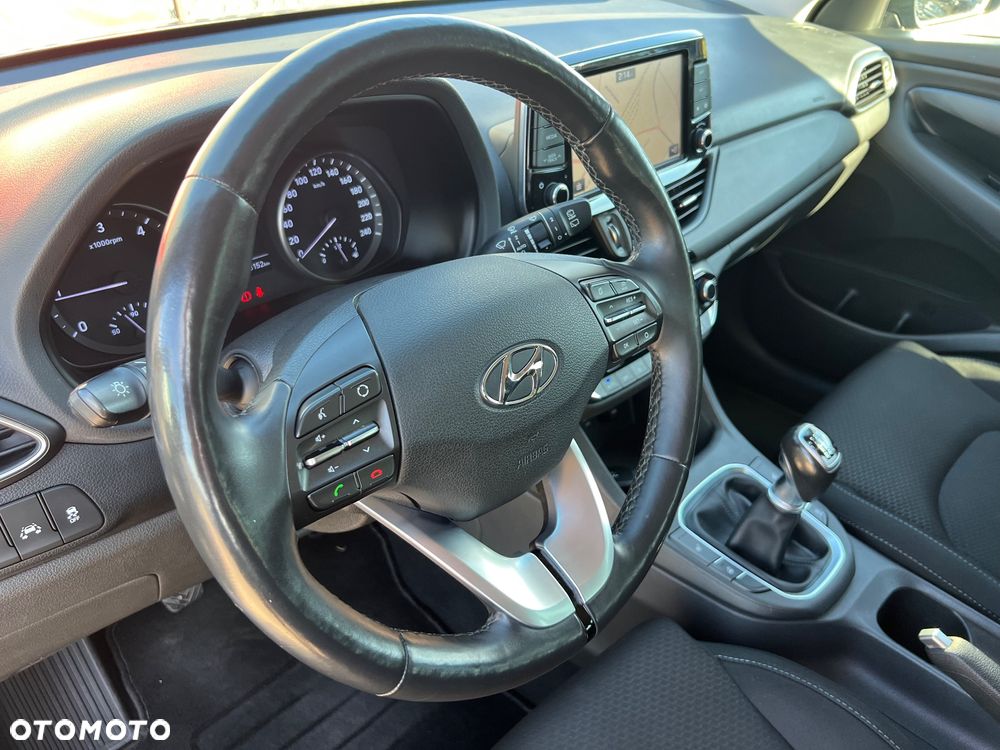 Hyundai i30 - 22
