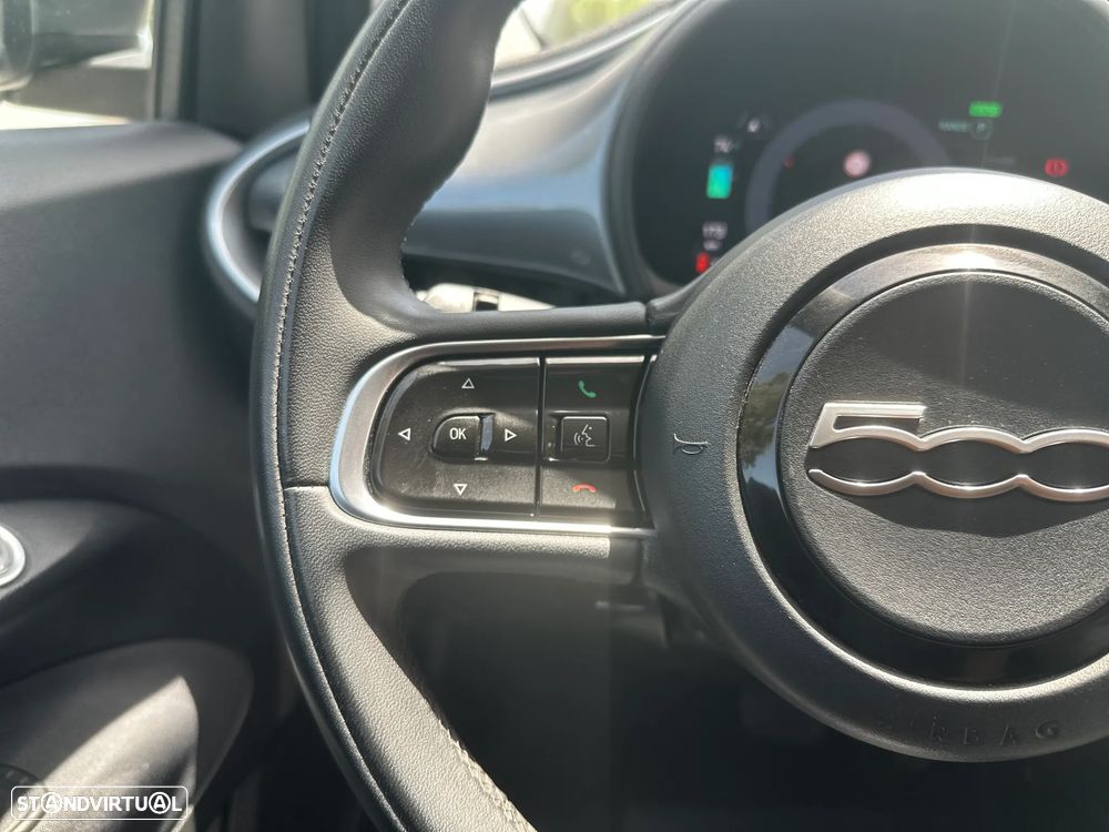 Fiat 500e 3 + 1 42 kWh - 24