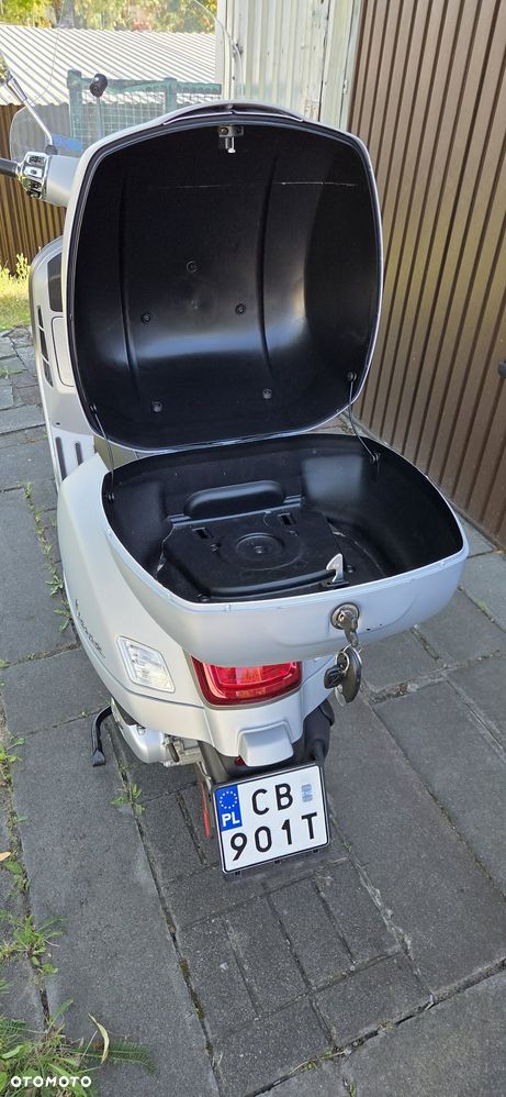 Vespa GTS - 7