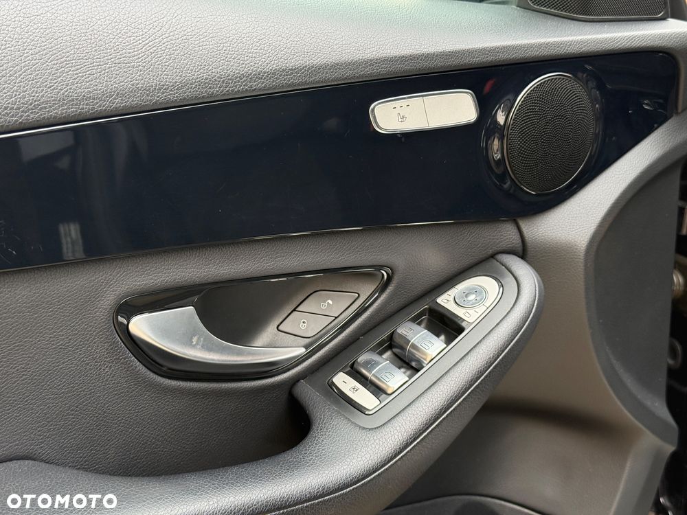 Mercedes-Benz Klasa C 200 7G-TRONIC Avantgarde - 20