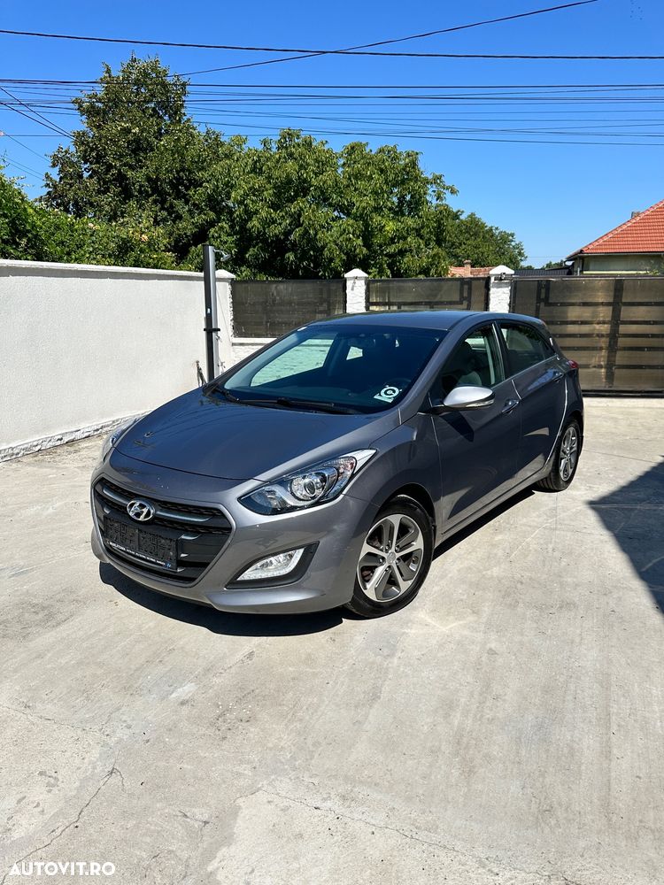 Hyundai i30 i30cw 1.4 CRDi Trend - 2