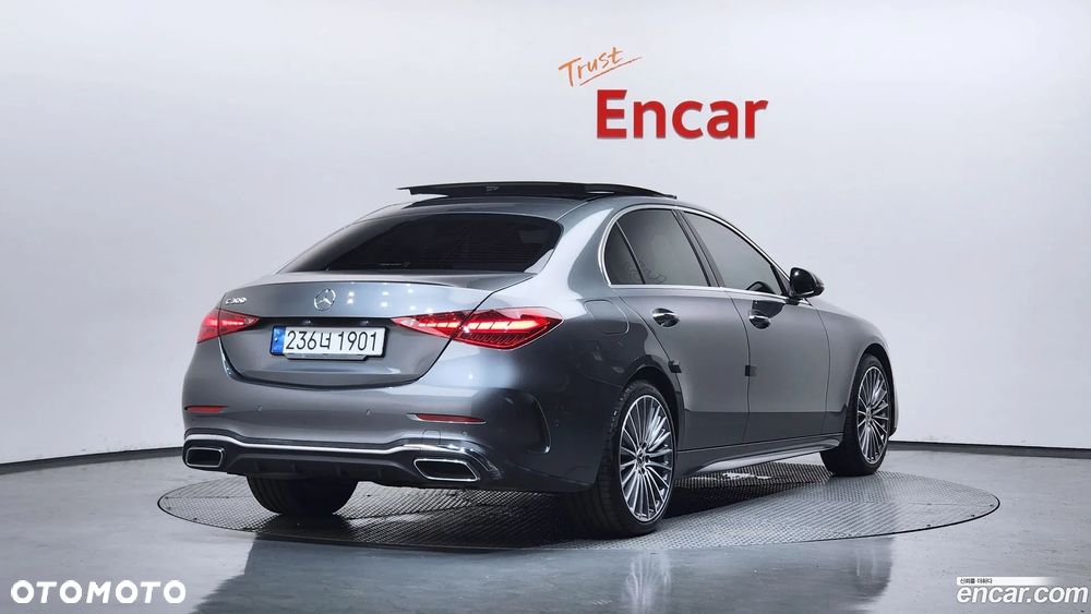 Mercedes-Benz Klasa C 300 9G-TRONIC Edition AMG Line - 3