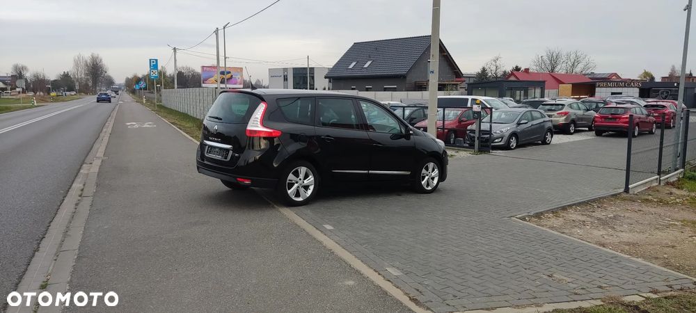 Renault Scenic 1.6 dCi Energy Privilege - 6