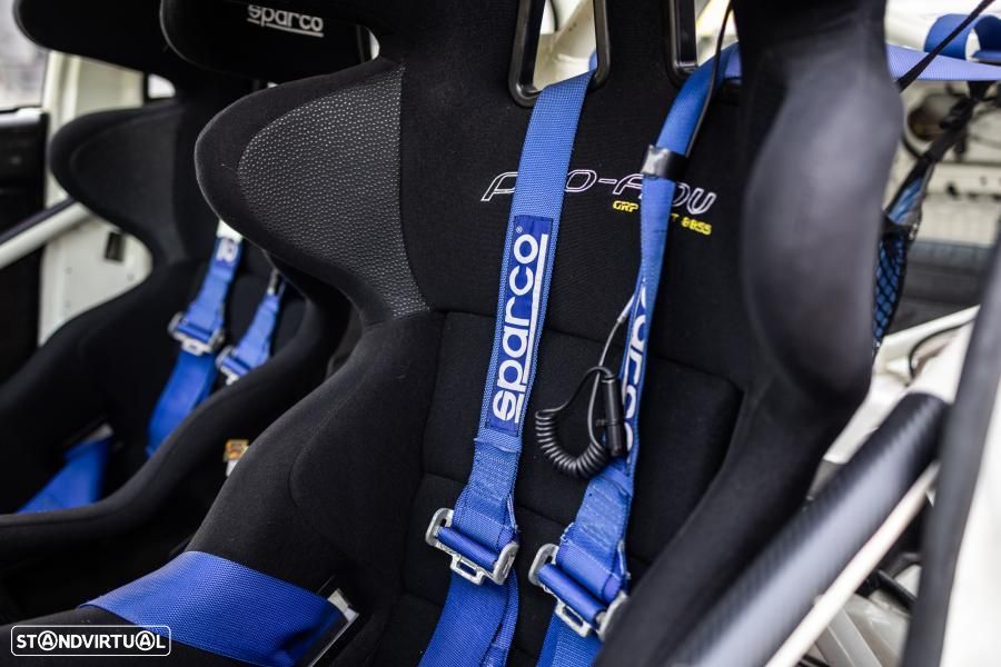 Mitsubishi Lancer Evolution VII RS - 32