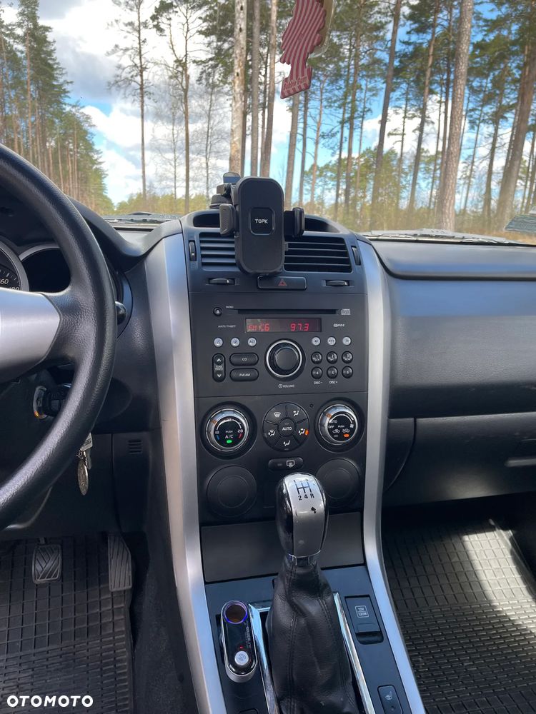 Suzuki Grand Vitara 1.6 Comfort - 8