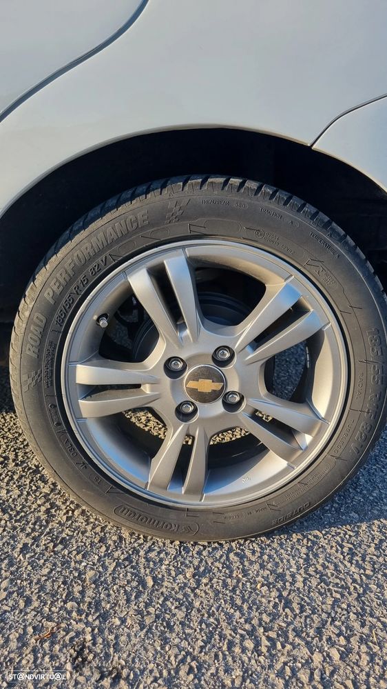 Chevrolet Aveo 1.2 LS Bi-Fuel - 7