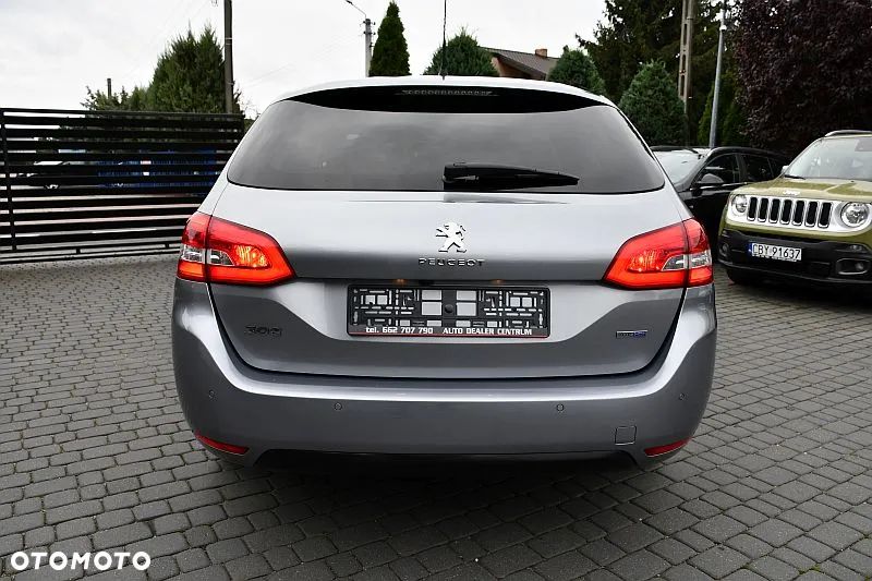 Peugeot 308 SW 1.6 BlueHDi Allure S&S - 27