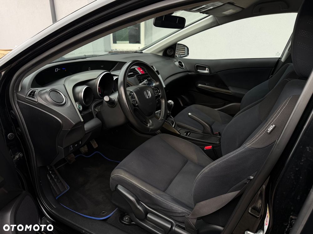 Honda Civic 1.6 i-DTEC Executive Navi - 21