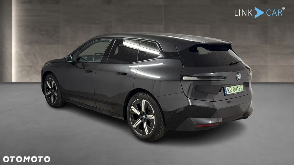 BMW iX xDrive40 76.6kWh - 2