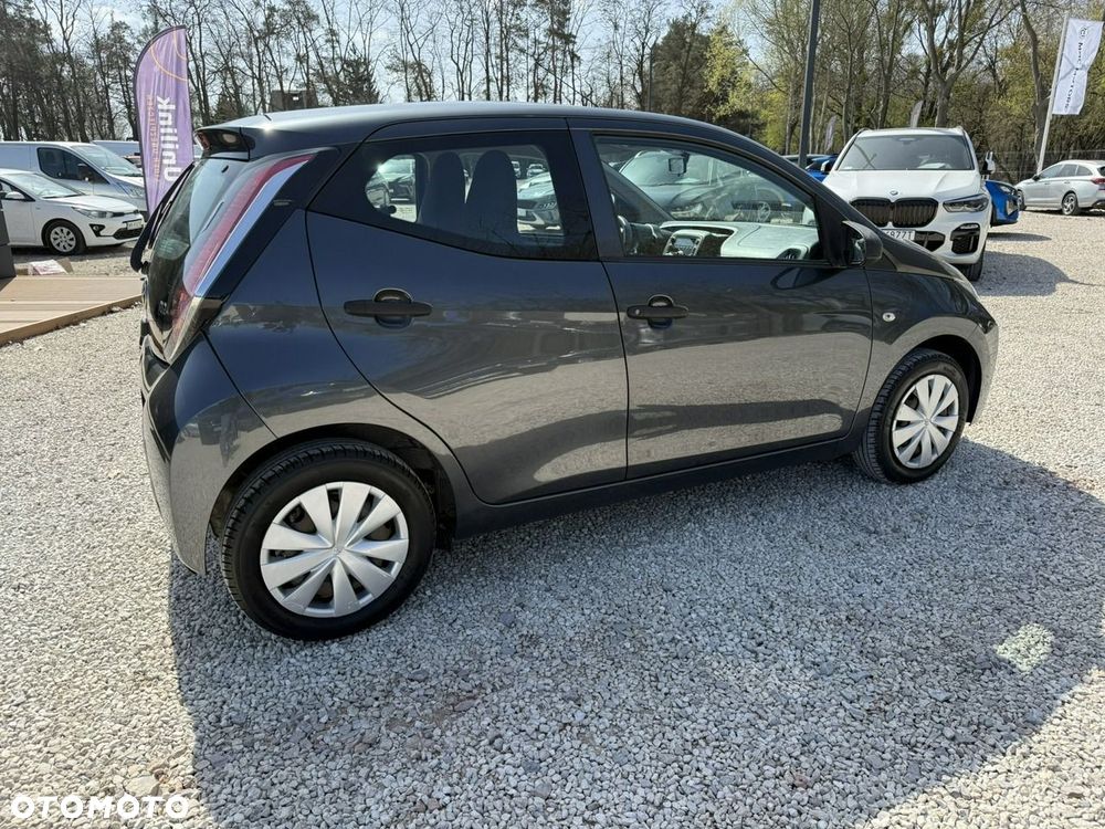Toyota Aygo - 14