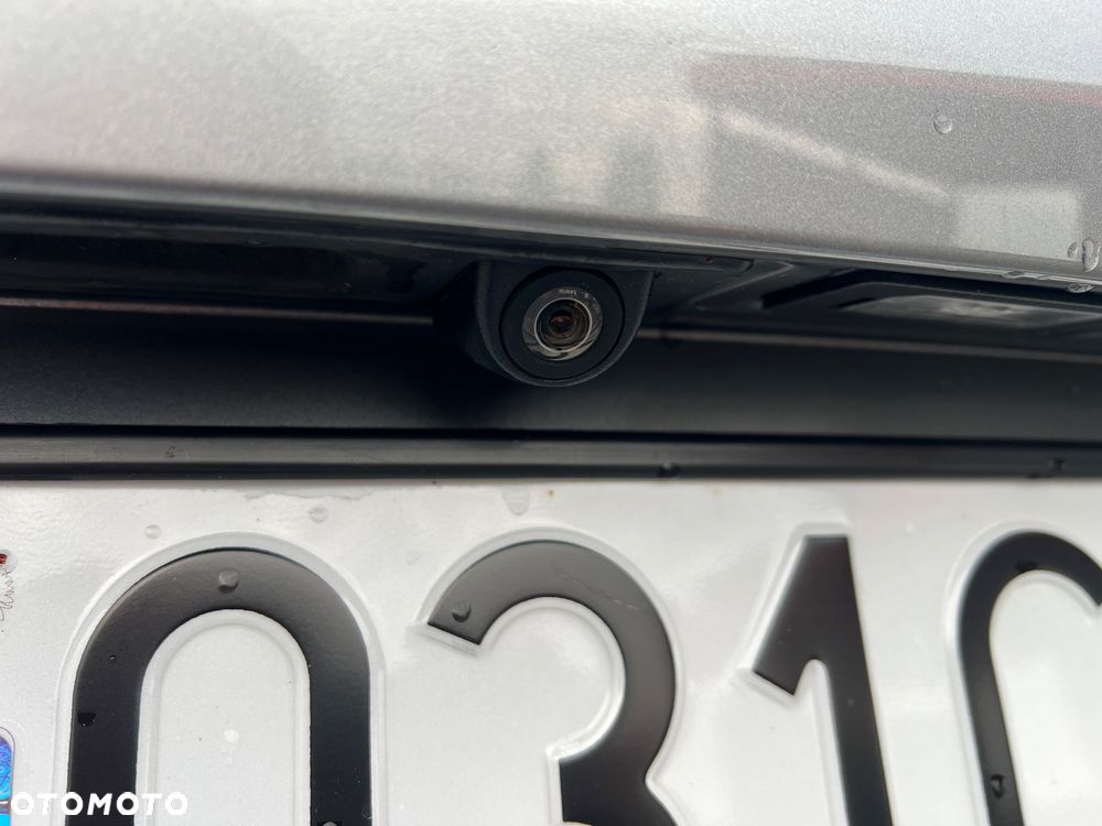BMW Seria 5 525d - 18