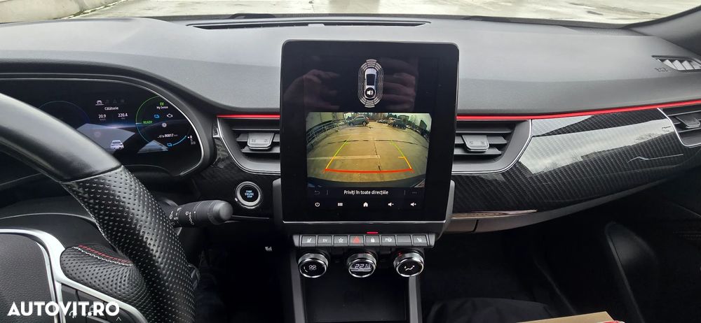 Renault Arkana E-TECH 145 R.S.LINE - 16