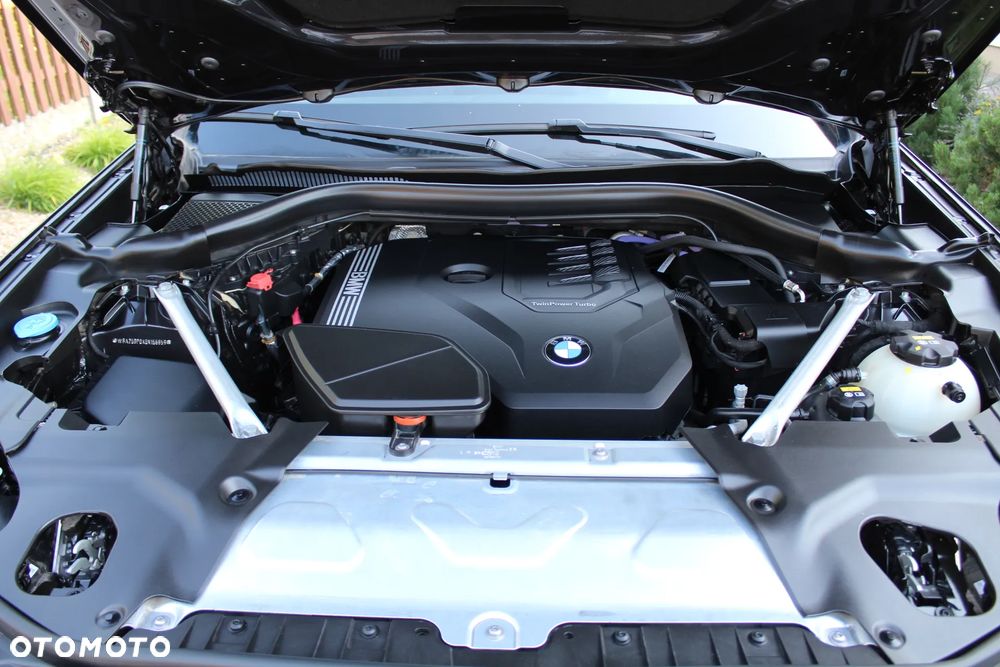 BMW X3 xDrive20i Luxury Line - 40