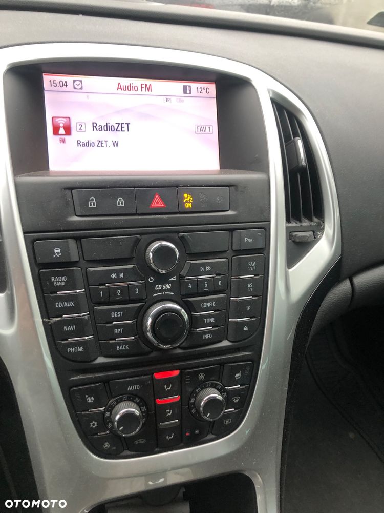 Opel Astra 2011 photo 5