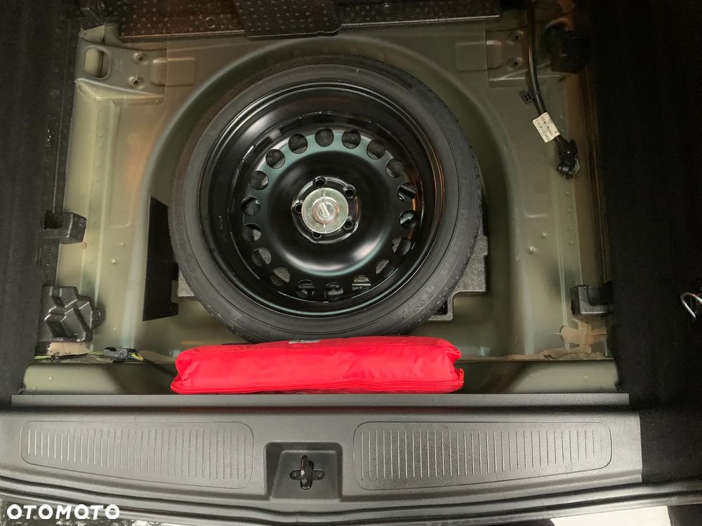 Opel Astra 1.4 Turbo Start/Stop Dynamic - 38