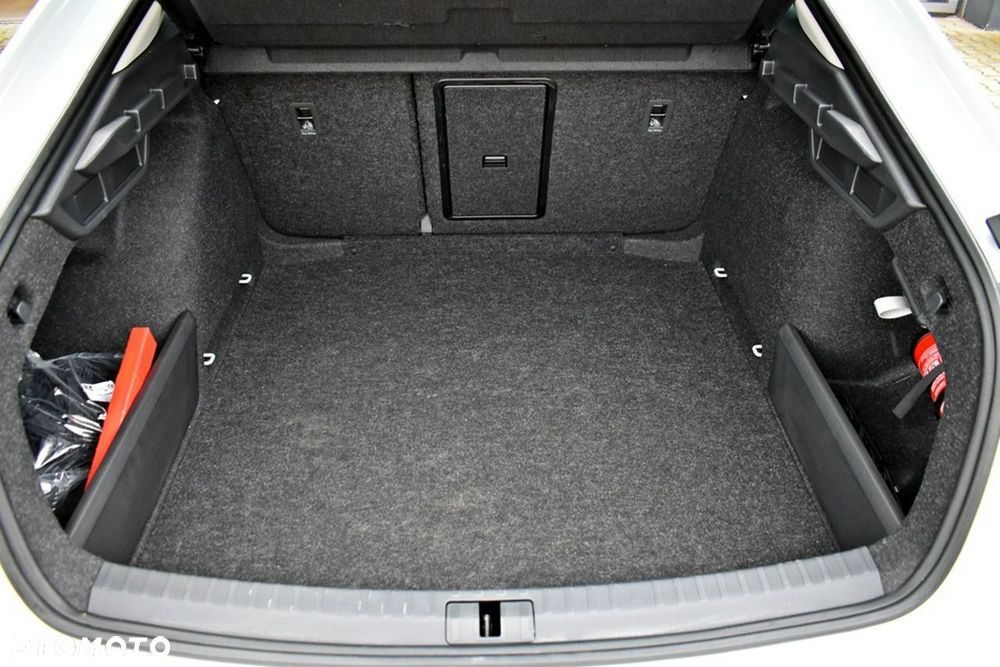 Skoda Octavia 1.5 TSI Selection - 26