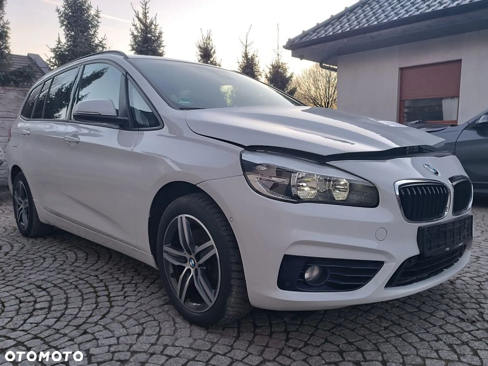BMW Seria 2 218d Sport Line - 6