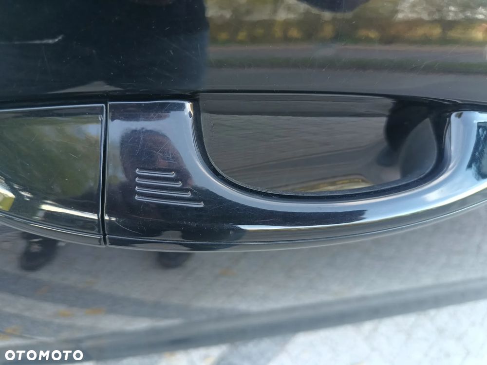 Ford S-Max 2.0 TDCi Titanium PowerShift - 23