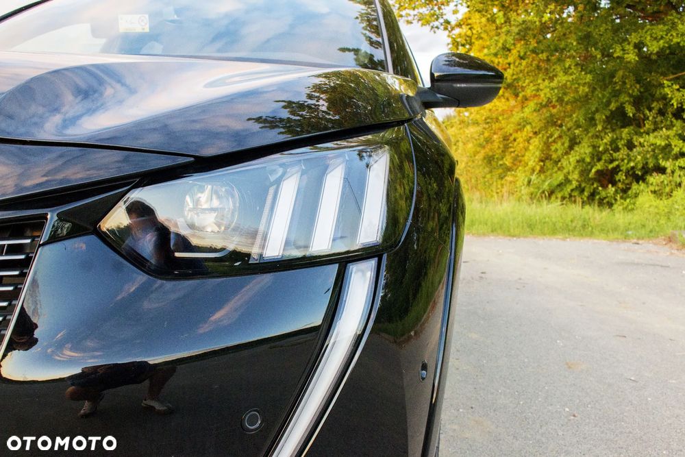 Peugeot 208 1.2 PureTech GT Line S&S EAT8 - 9