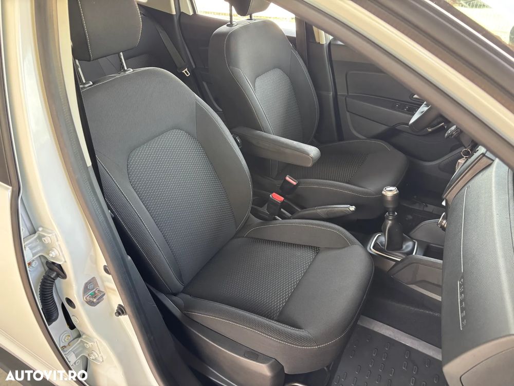Dacia Duster Blue dCi 115 4WD Comfort - 32