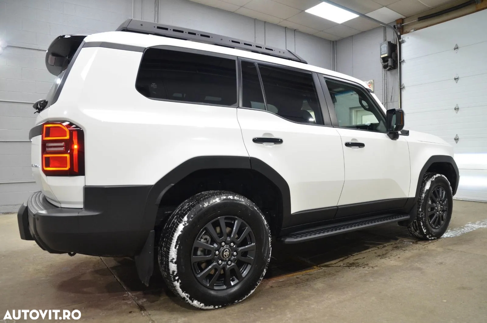 Toyota Land Cruiser 250 - 4