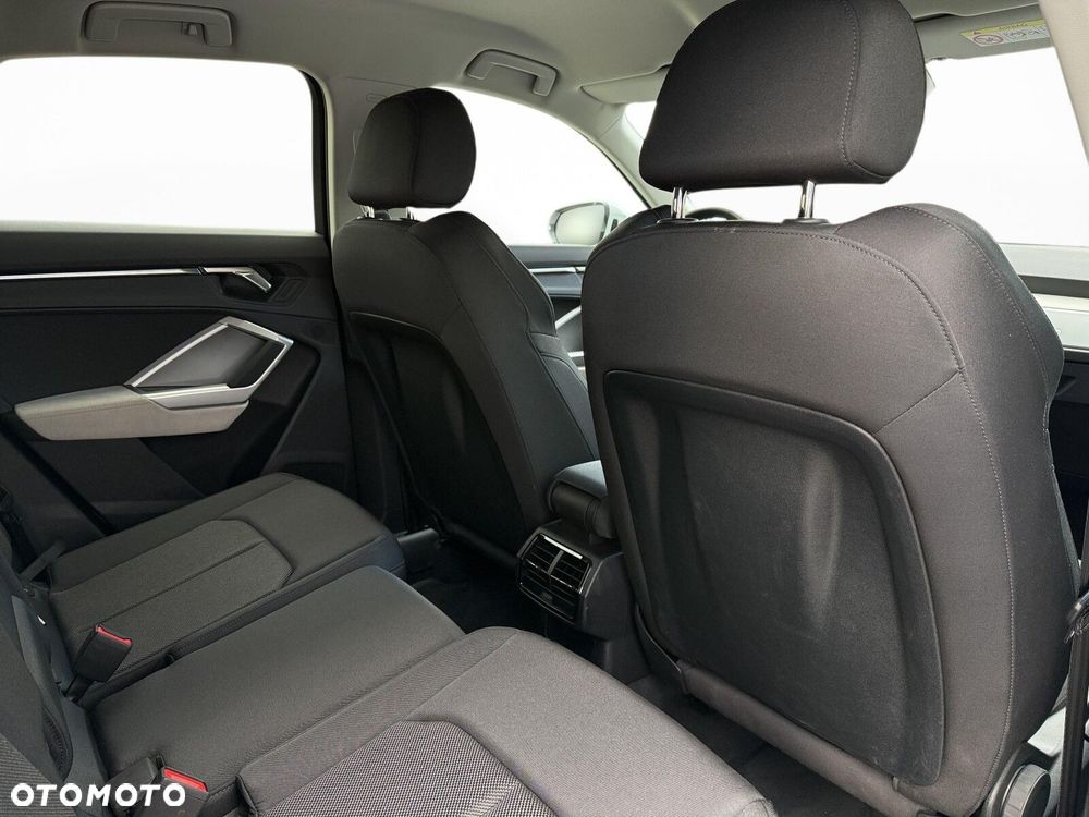 Audi Q3 Sportback - 25