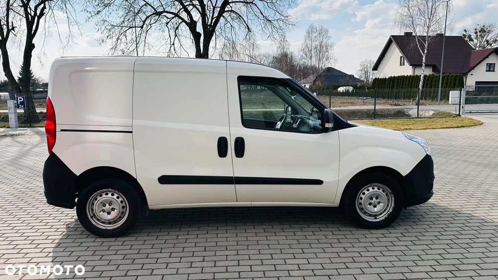 Opel Combo - 10