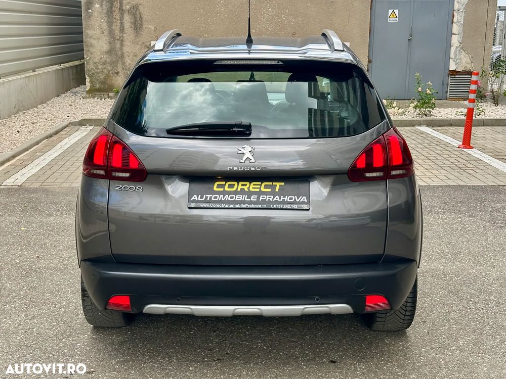 Peugeot 2008 - 12