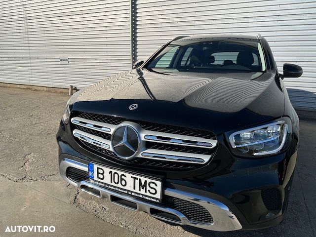 Mercedes-Benz GLC 220 d 4MATIC 9G-TRONIC - 8