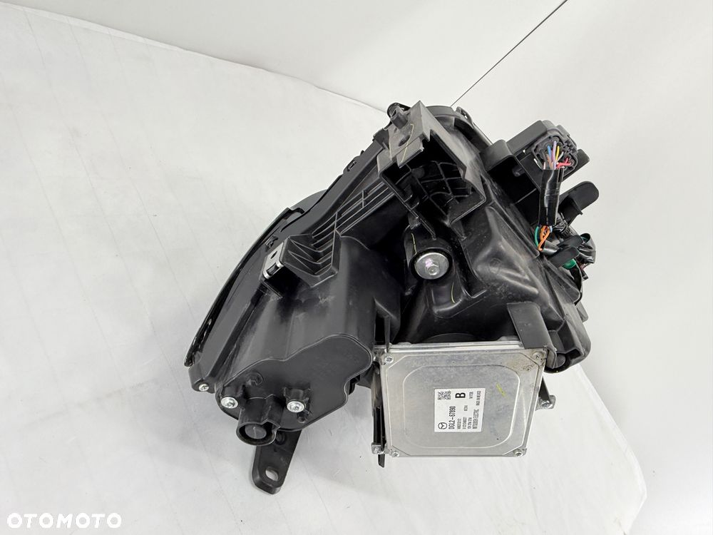 Reflektor Lampa  prawy CX30 Full led 14 pin - 6