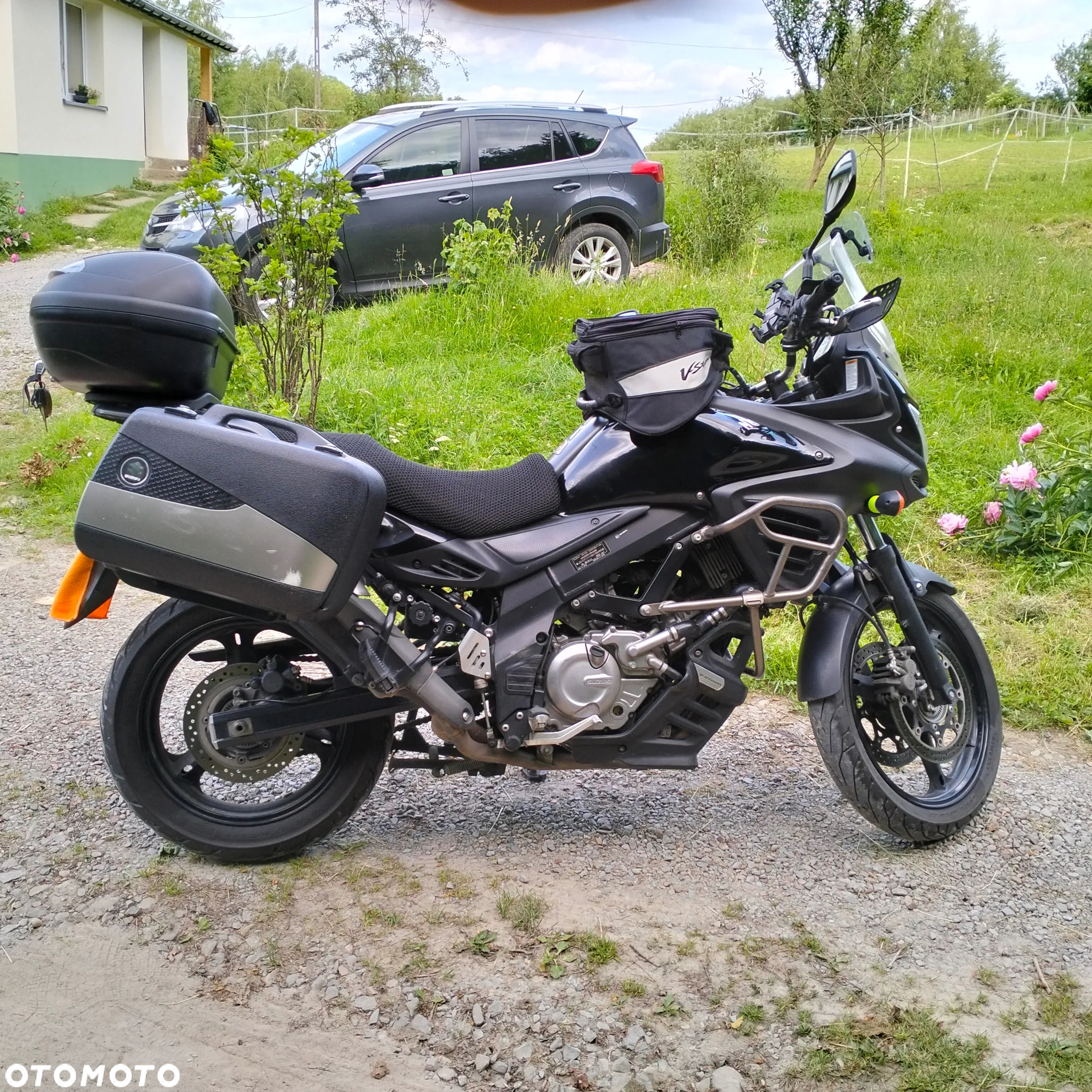 Suzuki V-STROM - 6