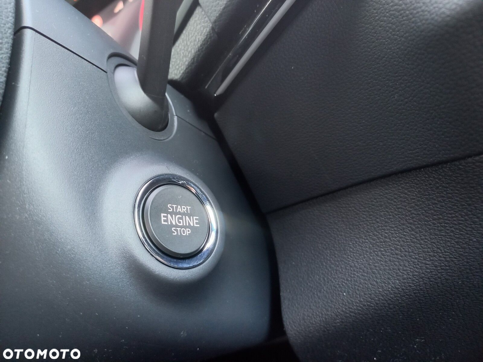 Skoda Karoq 1.5 TSI ACT Sportline DSG - 19