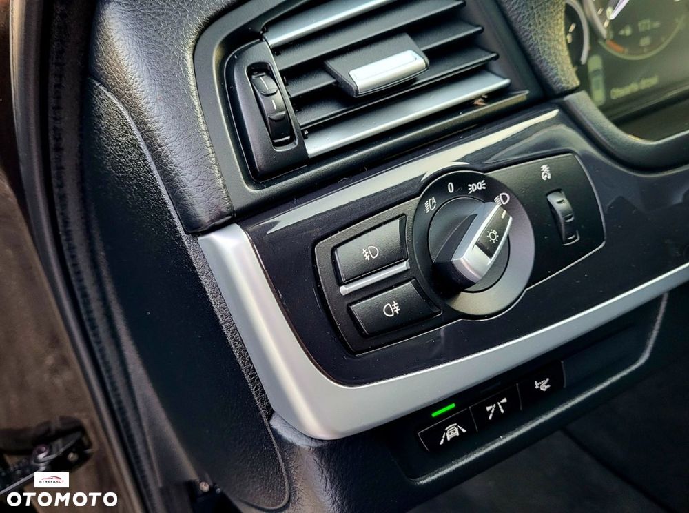 BMW Seria 5 - 28