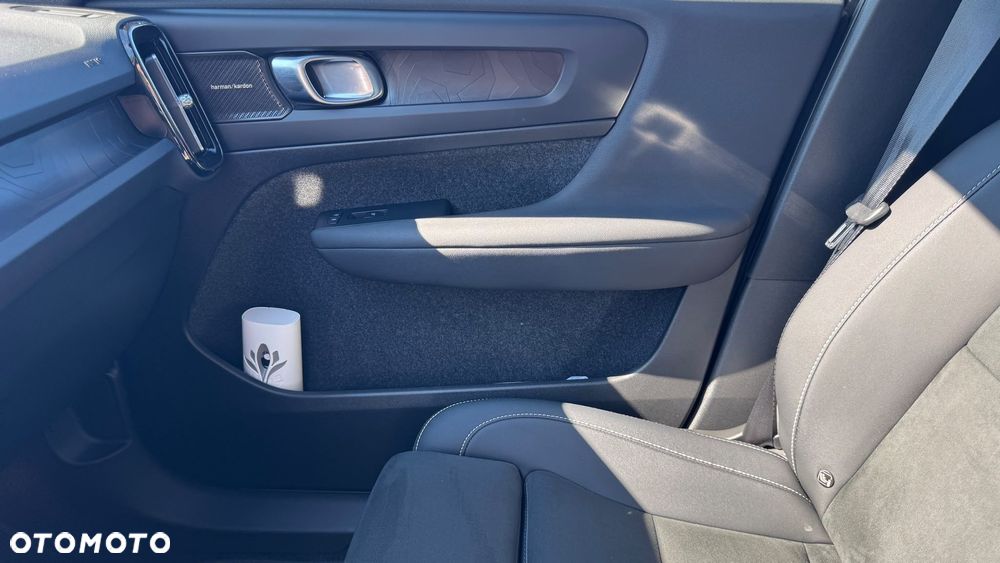 Volvo C40 P8 Recharge AWD Pro - 13