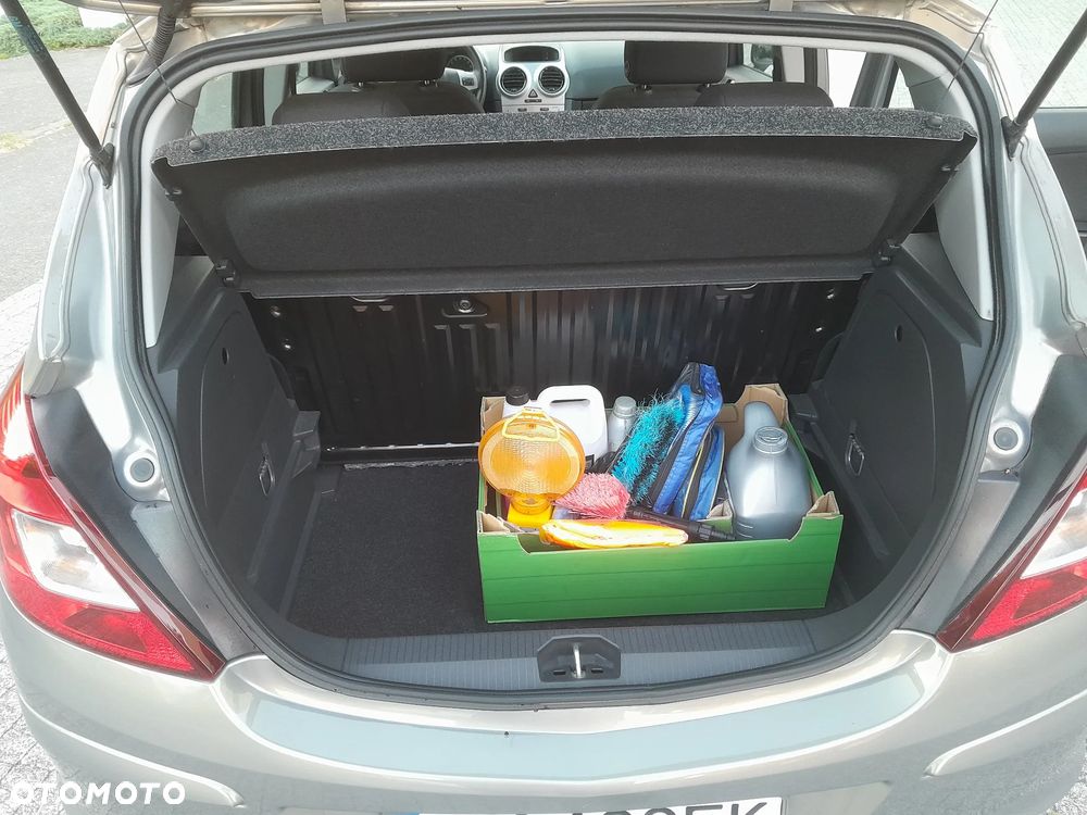 Opel Corsa - 16