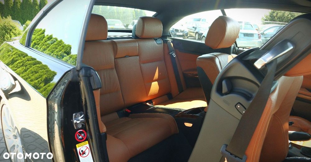 BMW Seria 3 320i Cabrio - 21