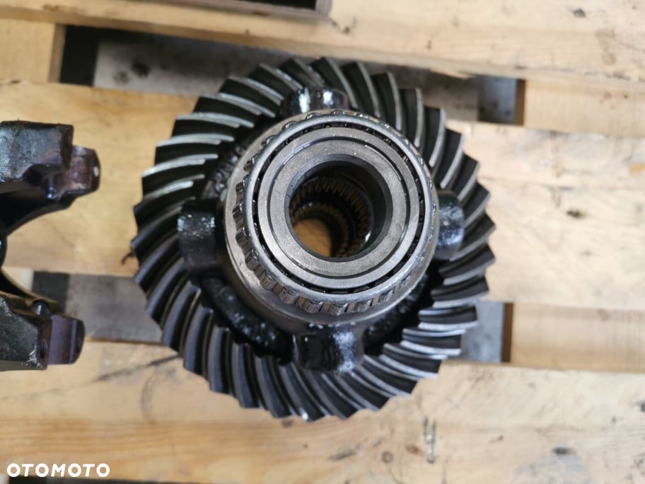 Manitou MT 1840 {Środek mostu 9X34 Spicer przedni} - 7