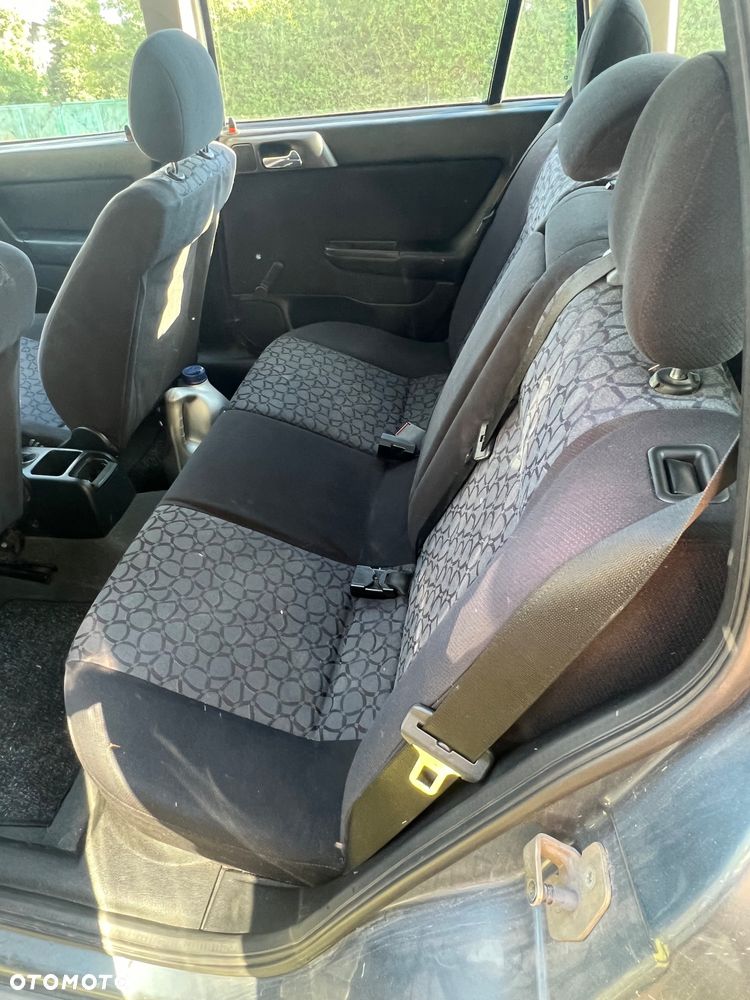 Opel Astra 1.6 - 7