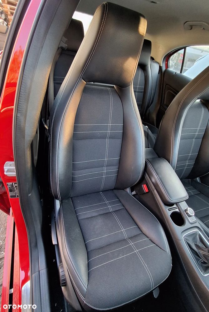 MERCEDES A-KLASA W176 KOMPLET FOTELI SAMOCHODOWYCH Z TAICERKAMI DRZWI PLUS TUNEL - 2