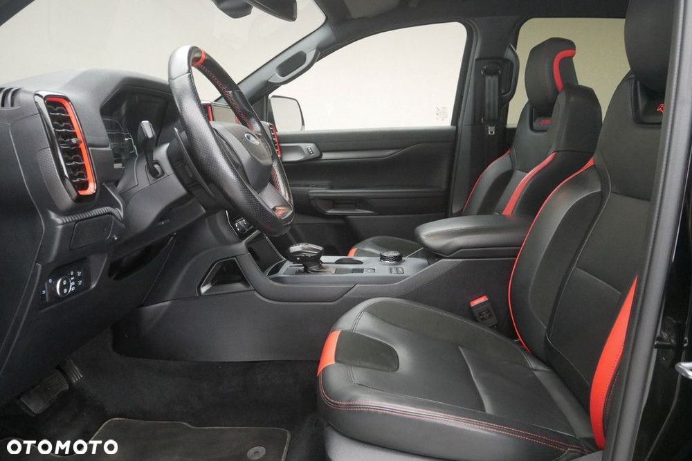 Ford Ranger Raptor - 12