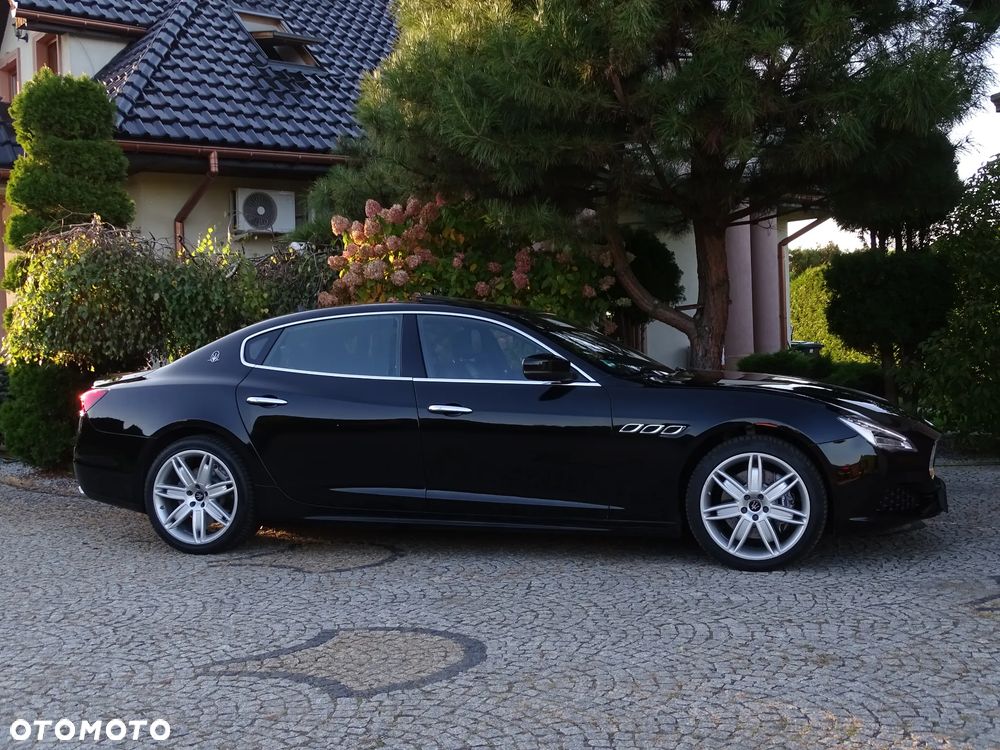 Maserati Quattroporte - 39