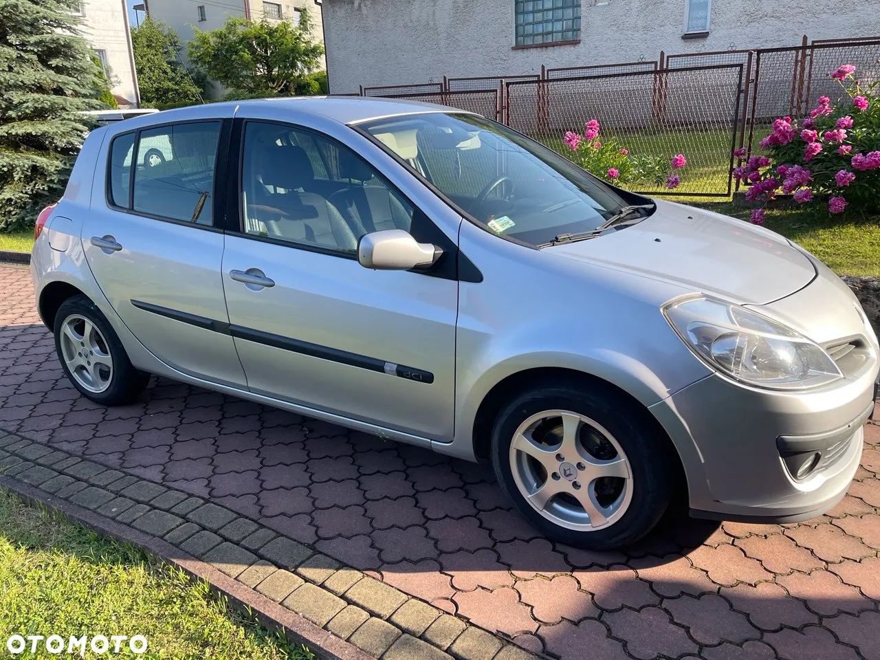 Renault Clio 1.5 dCi Extreme - 1