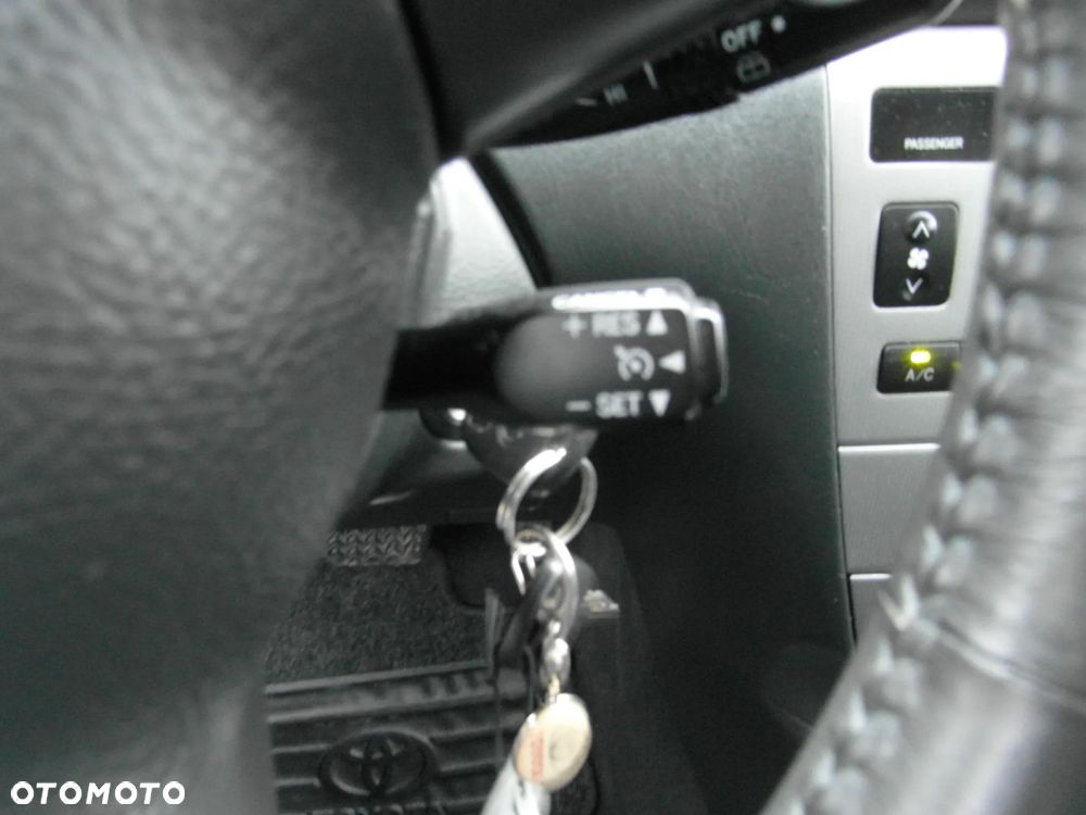 Toyota Corolla 1.6 VVT-i Automatik Edition - 26