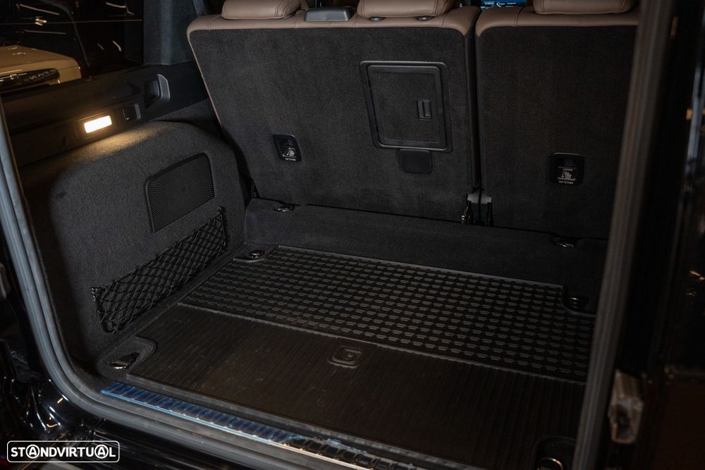 Mercedes-Benz G 63 AMG Speedshift 9G-TRONIC - 32